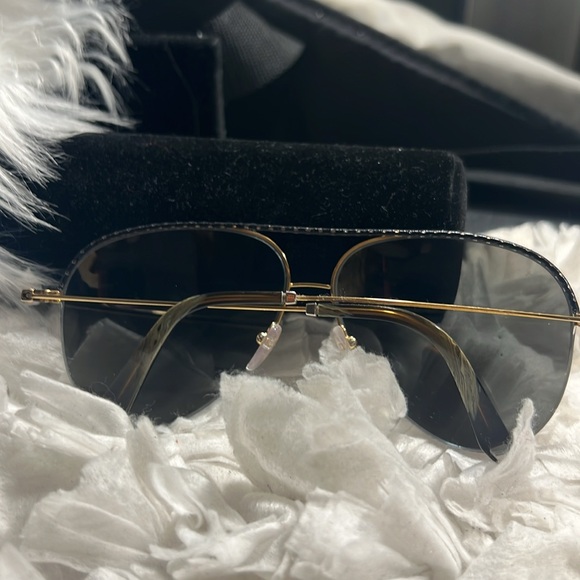 Victoria Beckham 18ct Gold vbs90 c45 sunglasses Black Trim Size 62-13-145 main image 12